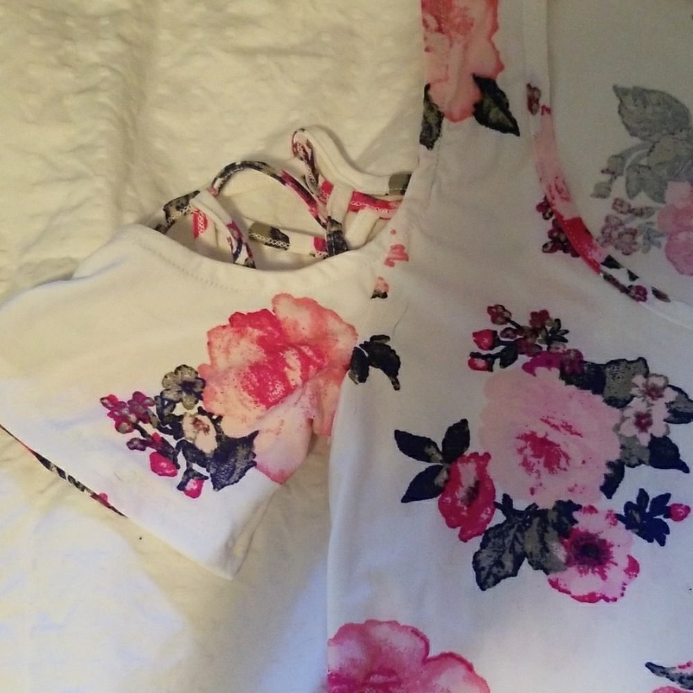 Shirt - Picture 2 of 2